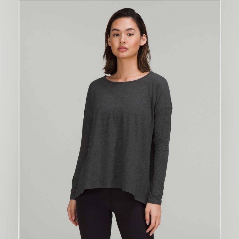 Lululemon Back Into It Long Sleeve Shirt No Sz tag 12/L Blokette Sporty Chic